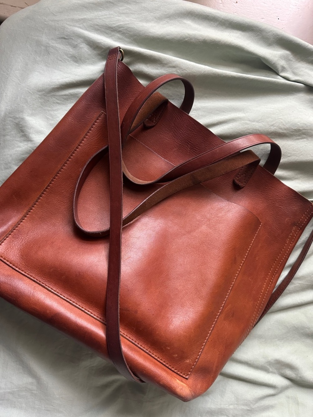 Madewell Medium Transport Leather Tote - Picture 5 of 5